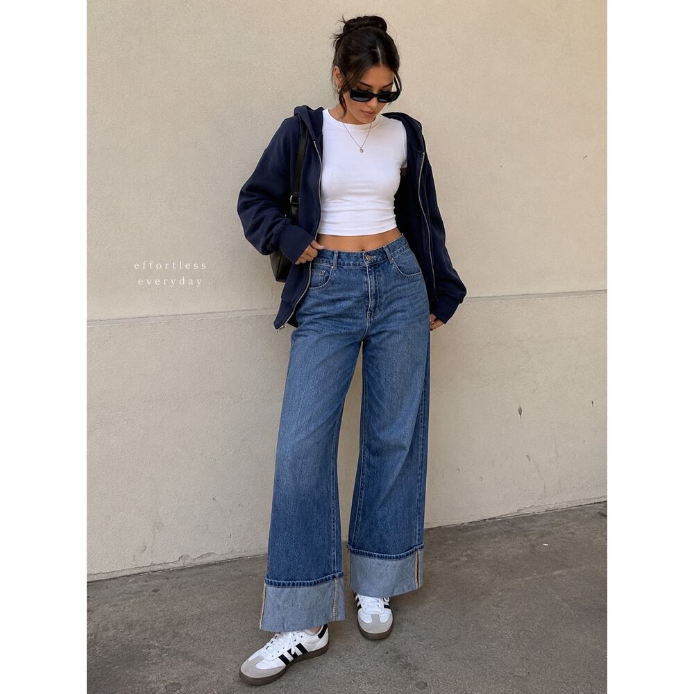 Halara Wide Leg Cuffed Jeans Medium Wash Cropped Denim Pants Size M